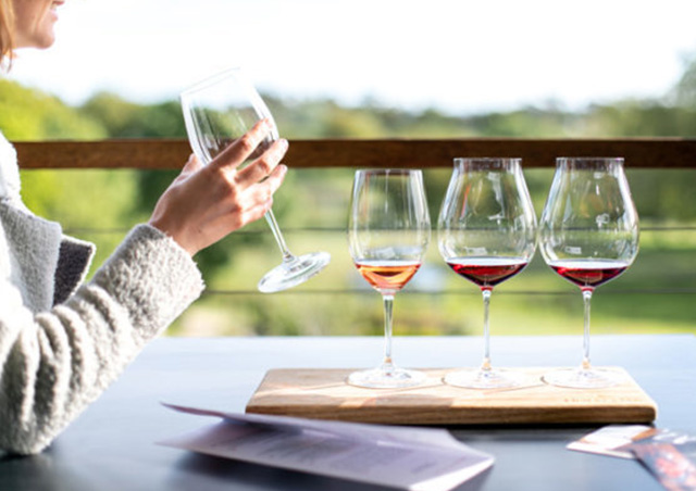 Holm-Oak-cellar-door-choose-your-own-wine-flight